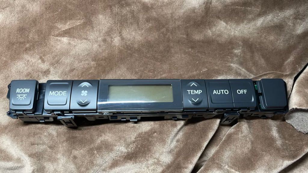 20ヴェルファイア アルファード 前期 エアコンパネル LED打ち替え 本体