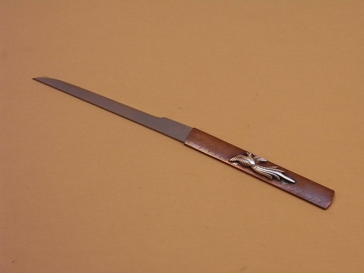 △▽献上鍔 鳳凰図 江戸時代 鉄、金象嵌 76.5×5.8×0.2cm 刀装具/刀剣△▽