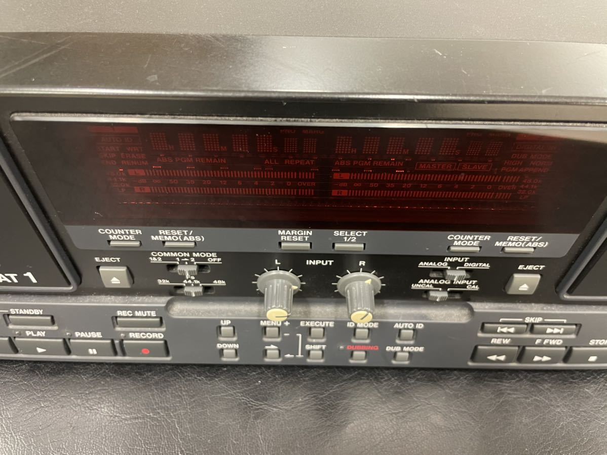 TASCAM タスカム 高級プロ業務用ダブルDATデッキ DA-302 難あり DA-302