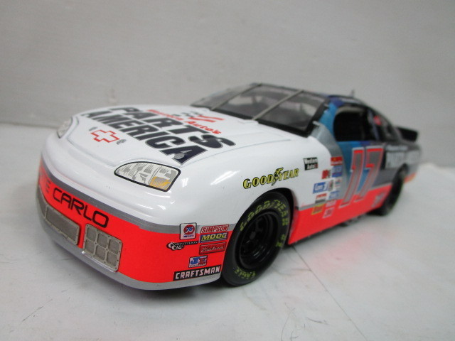 Minicar シボレーモンテカルロ nascar 0 1 24 Action Racing NASCAR