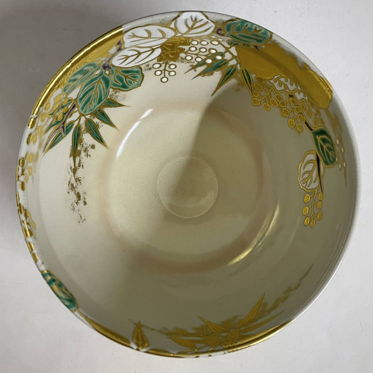 名工 宮川香雲 最上位作 色絵金彩草花紋茶碗 【公式通販】