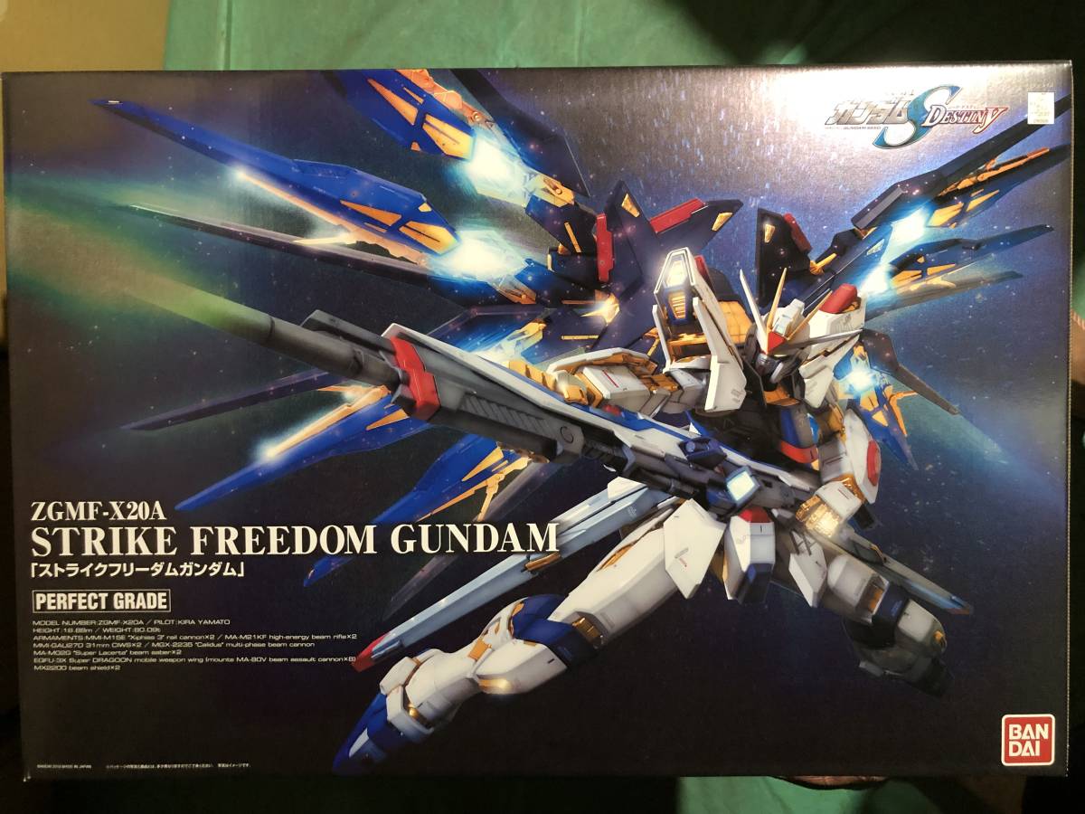 バンダイ Pg ストライクフリーダムガンダム 1 60 未組み立て 機動戦士ガンダムseedデスティニー 売買されたオークション情報 Yahooの商品情報をアーカイブ公開 オークファン Aucfan Com