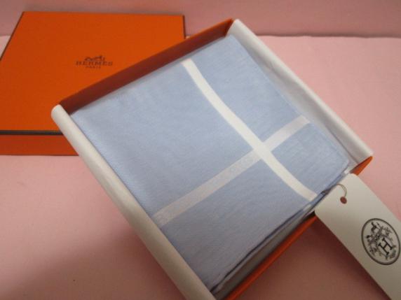 お買い得，限定SALE 本物 タグあり HERMES／エルメス ハンカチーフ／ハンカチ ジャカード Hパッサン ブルー シエル(スカーフ)｜売買されたオークション情報、yahooの商品情報をアーカイブ公開 - オークファン 服飾小物