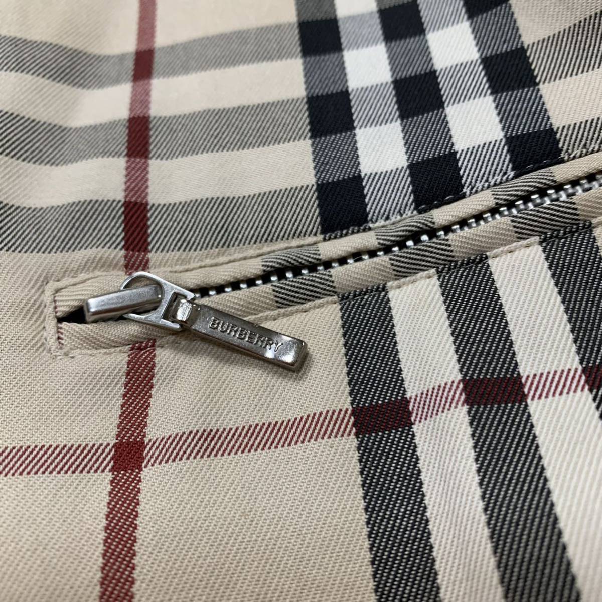 バーバリーブラックレーベル『圧巻のノバチェック』BURBERRY BLACK
