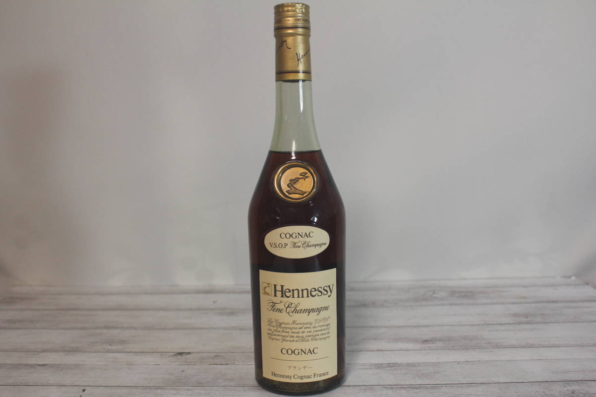 ☆未開栓☆Hennessy VSOP FINE CHAMPAGNE 700ml 40% COGNAC ブランデー