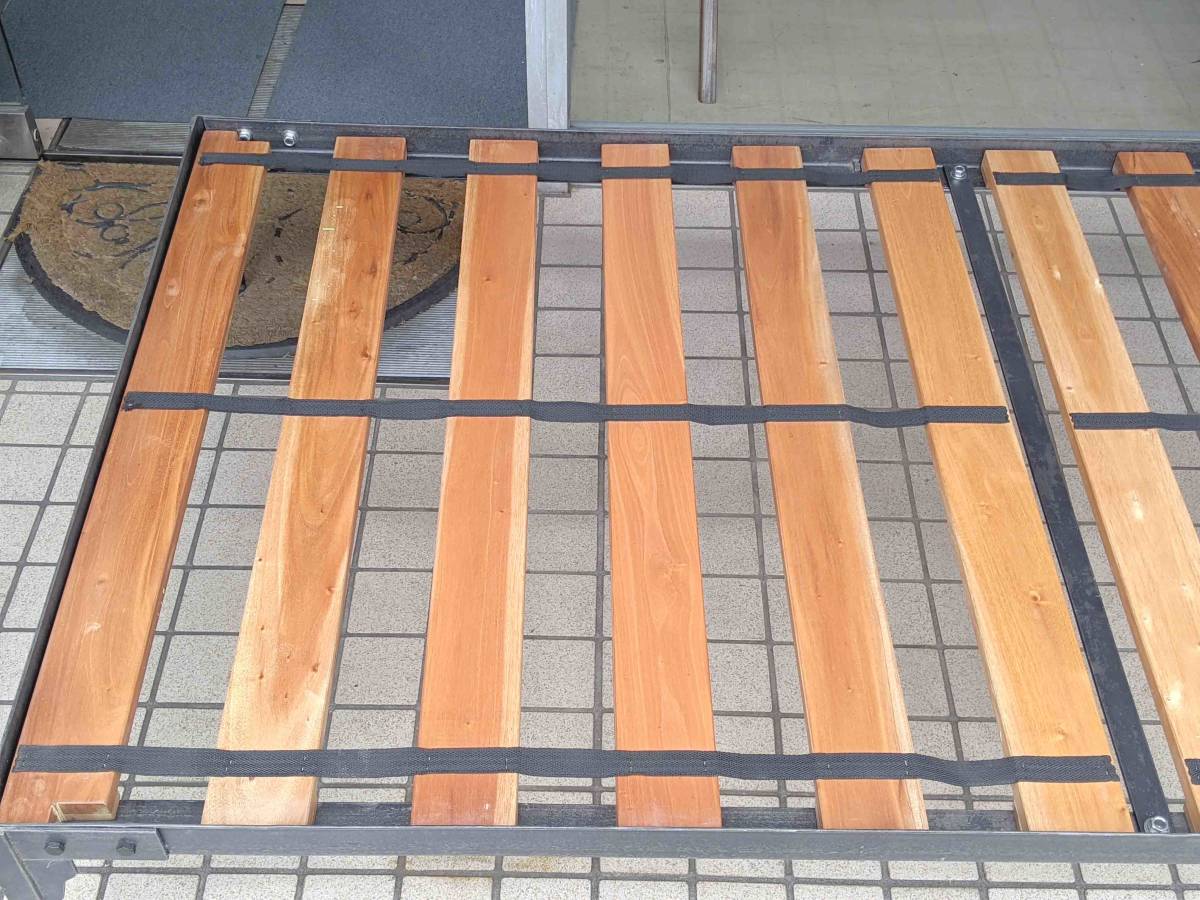 UNICO LUMBERアイアンベッドフレーム(シングル)+ニトリマットレス 札幌