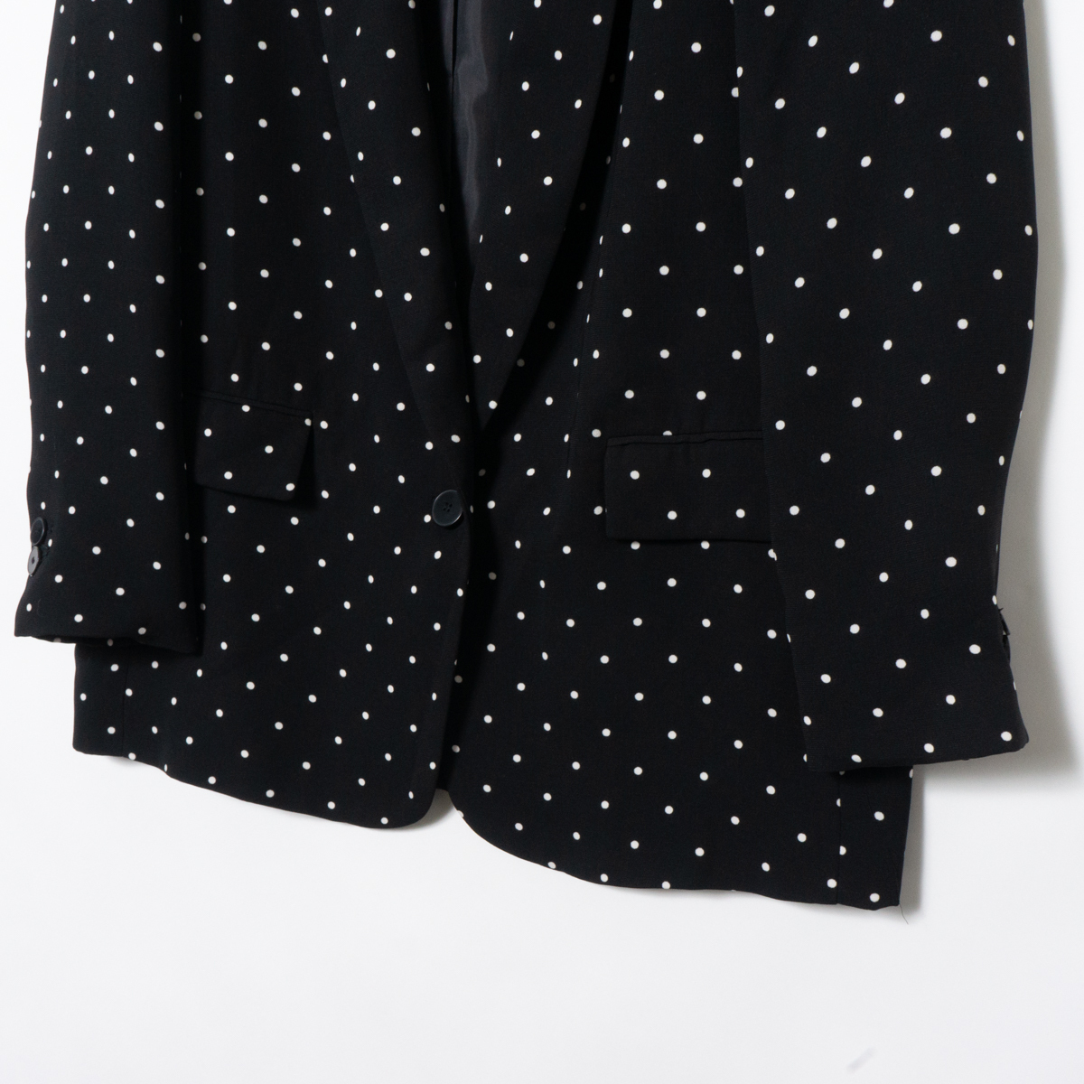 メール便○ ZARA ジャケット ザラ ブラック 黒 ドット柄 大人 