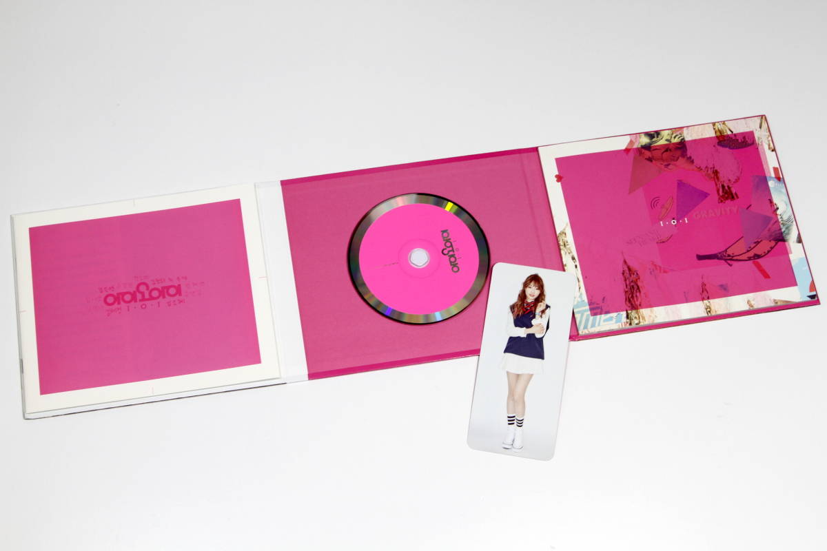 I.O.I□韓国盤CD2枚セット【Chrysalis】【Miss Me?】68Pブックレット付