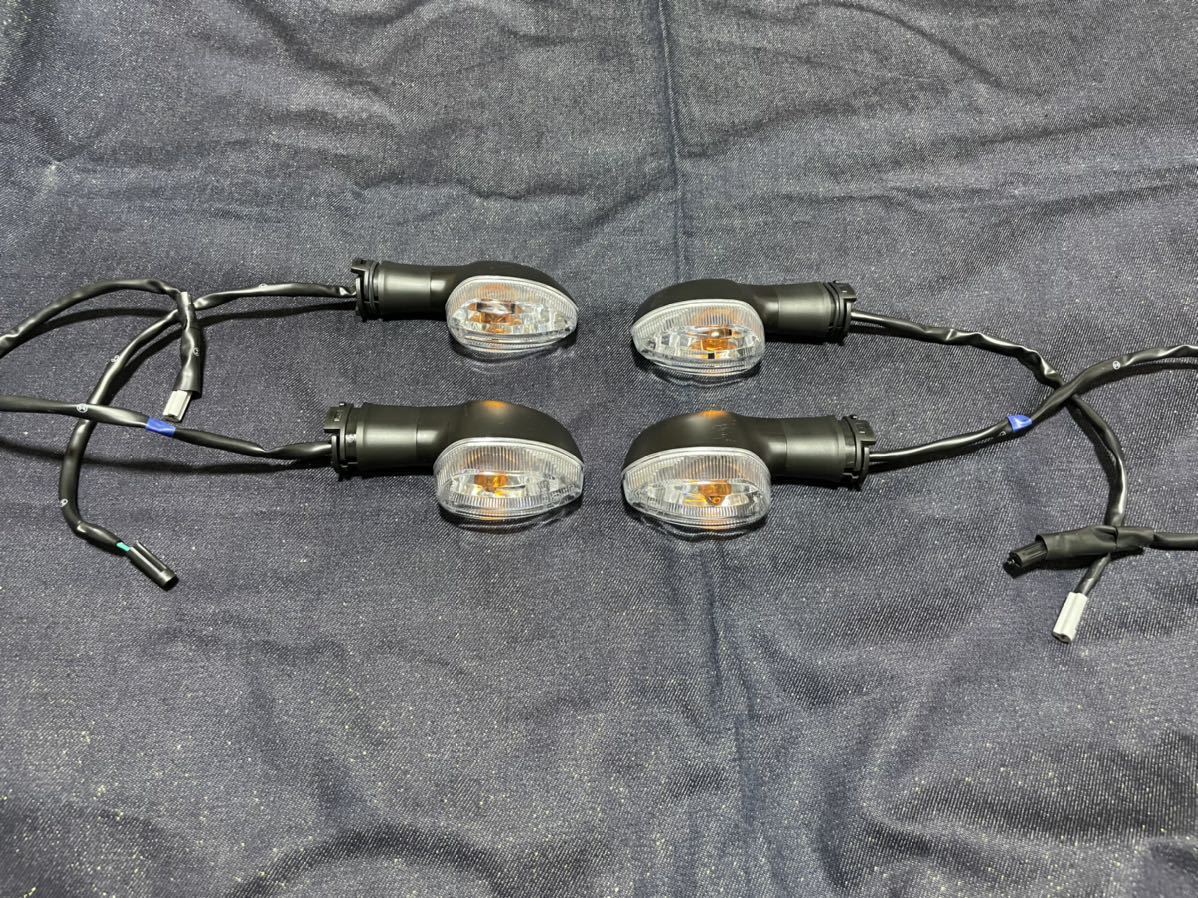 ヤマハ 純正 ウインカー MT09 MT07 MT03 MT25 YZF R1 R6 R3 R25 XSR 900 700 等に
