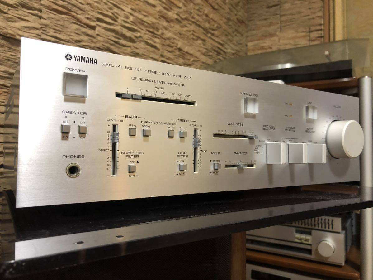 オーディオ機器 【外観良好・動作品】 YAMAHA A-7 プリメインアンプ 訳