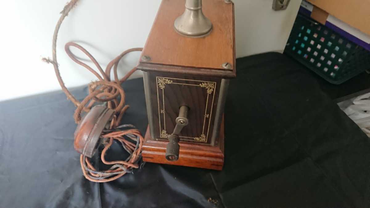 中古 Yahoo!オークション デルビル乙号磁石式卓上電話機 アンティーク 