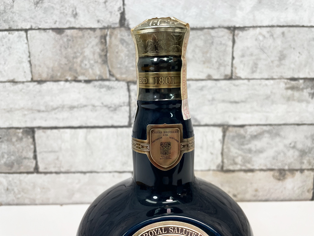 シーバスブラザーズ ロイヤル サルート ROYAL SALUTE スコッチ