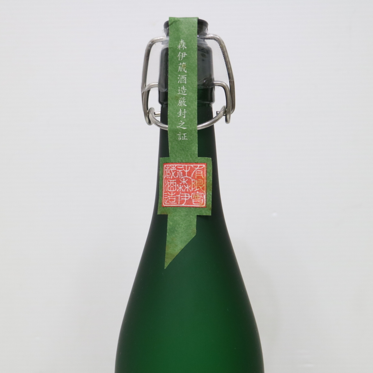 L16999HC2M ☆ 森伊蔵 本格 かめ壺焼酎 長期洞窟熟成酒 芋焼酎 720ml