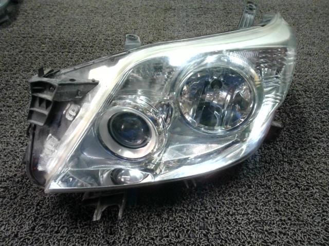 ランドクルーザープラド TRJ150W 左ヘッドライト ヘッドランプ