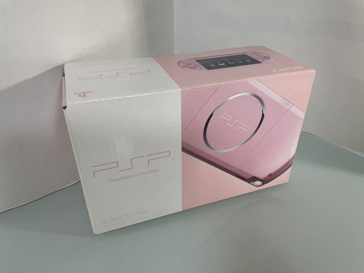 ほぼ新品　PSP-3000 ブロッサムピンク　生産終了　希少品　1円スタート