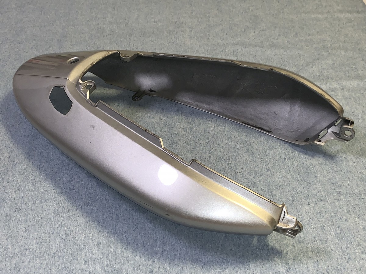 ホーネット250 | ホンダ 純正 テールカウル KEA 中古 純正テールカウル