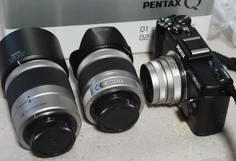 送料無料，限定SALE PENTAX Qボディ + レンズ3本セット ☆良品☆
