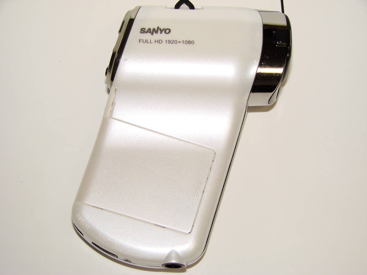 SANYO Xacti DMX-CG100 中古品！ Xacti SANYO DMX-CG100 デジタル