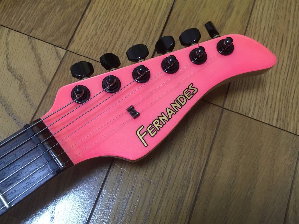FERNANDES FR-55 希少なピンク！ 商品の説明90年代の代表的なFER…