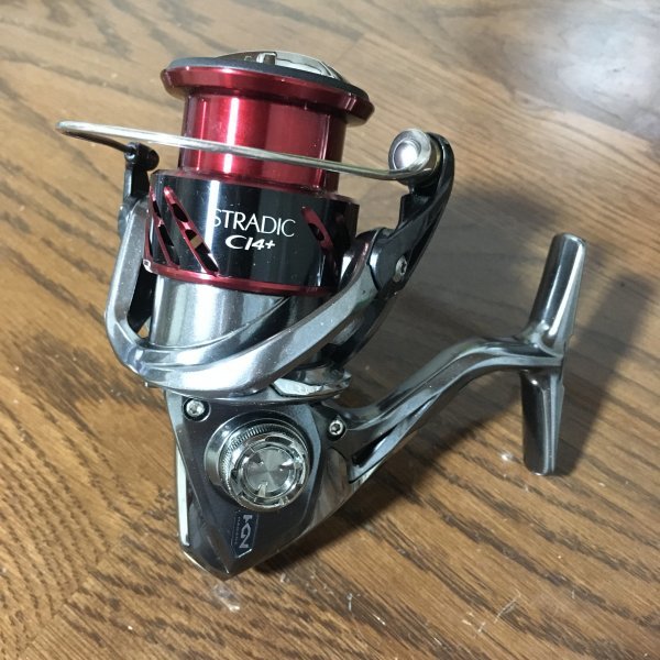 シマノ 16 ストラディック CI4 C3000HGM shimano スピニングリール