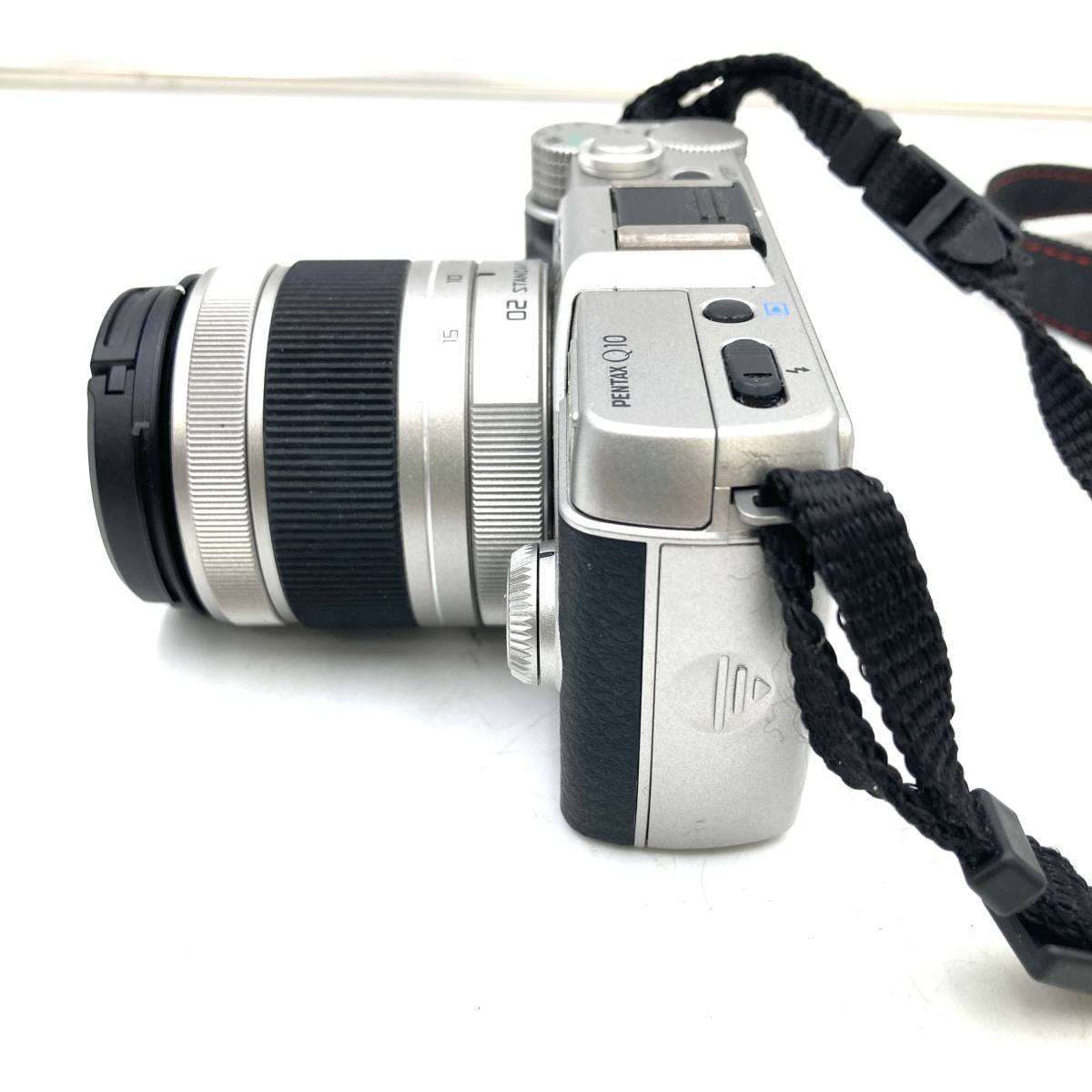 ジャンク『デジタルカメラ PENTAX Q10 充電池欠品 ミラーレス一眼