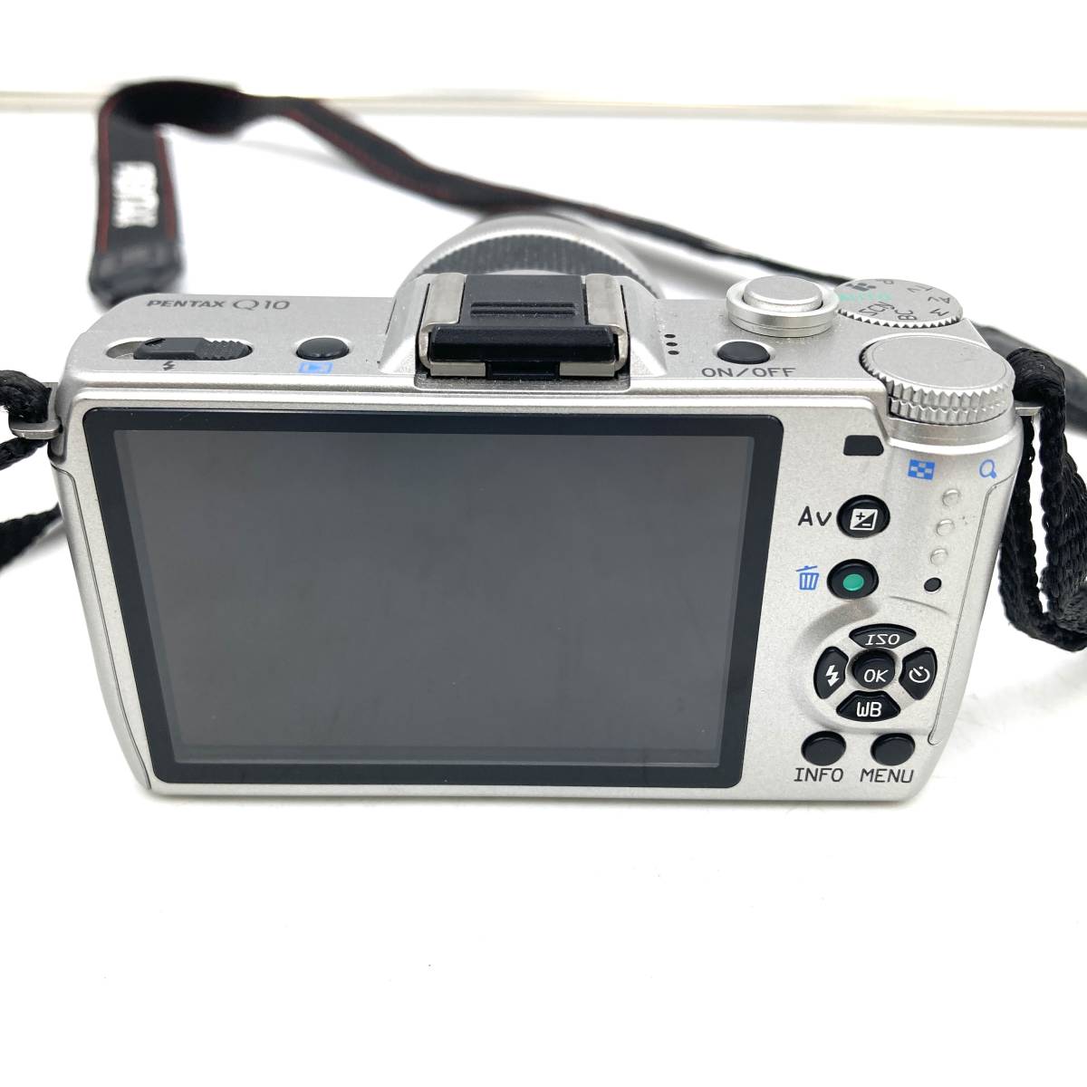 ジャンク『デジタルカメラ PENTAX Q10 充電池欠品 ミラーレス一眼