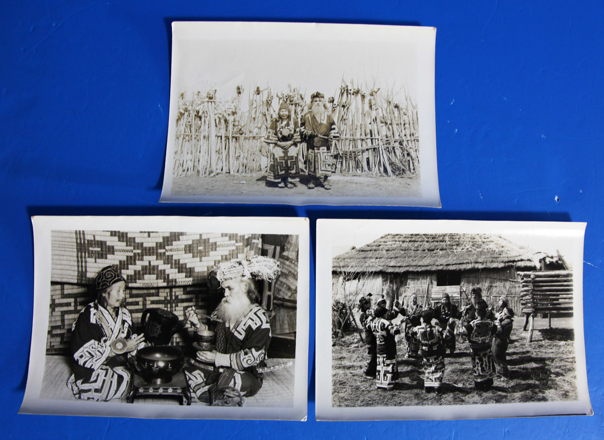 昭和24年 北海道 白老郡白老村 アイヌ 酋長 宮本エカシマトク夫妻 写真 紙焼き 3枚 北海道郷土資料 昭和レトロ 先住民族 白老アイヌ 印刷物 売買されたオークション情報 Yahooの商品情報をアーカイブ公開 オークファン Aucfan Com