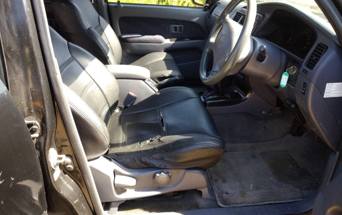 ◆◆◆　香川県発　Ｈ１０年　ハイラックスサーフ　ガソリン車　RZN185W 格安売り切り！　◆◆◆_10