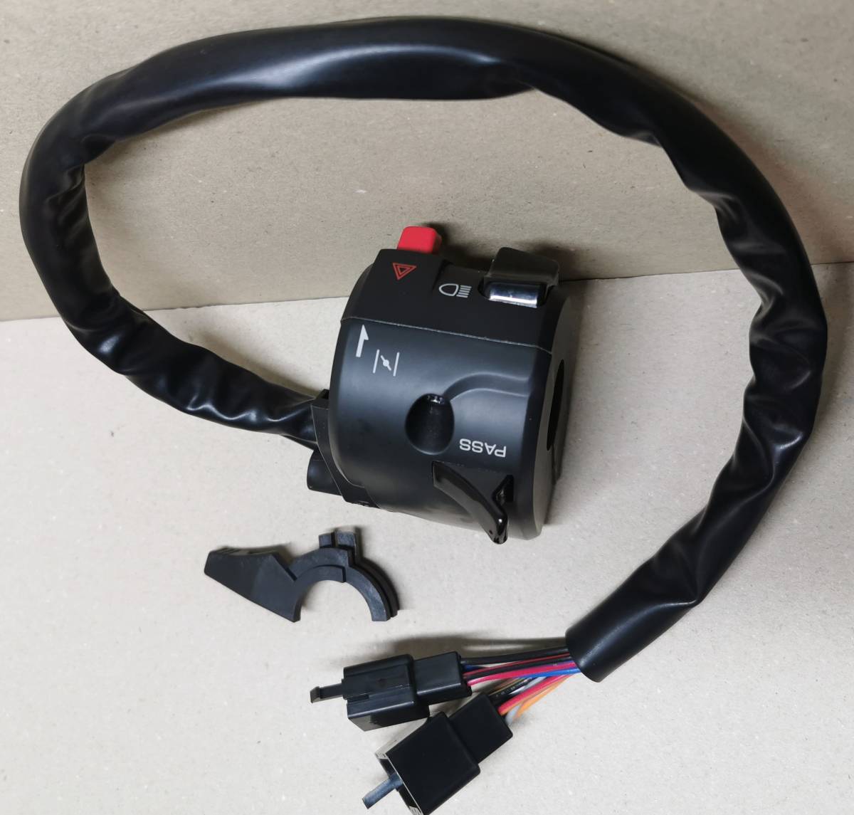 新品未使用*ZRX400/ZRX400Ⅱ(1998～2003年式)用 カワサキ純正・左 