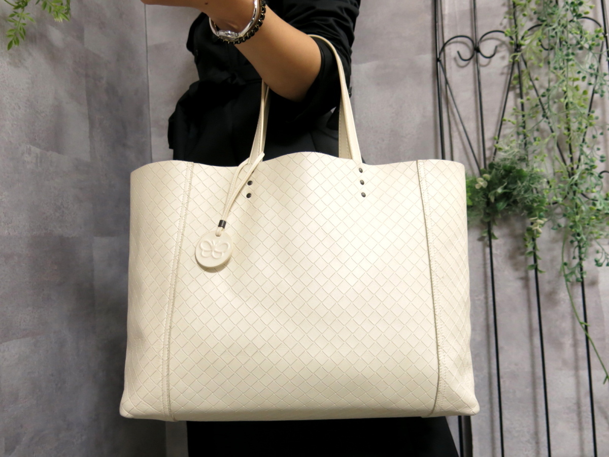 ○超美品○BOTTEGA VENETA ボッテガ ヴェネタ○イントレッチオ 