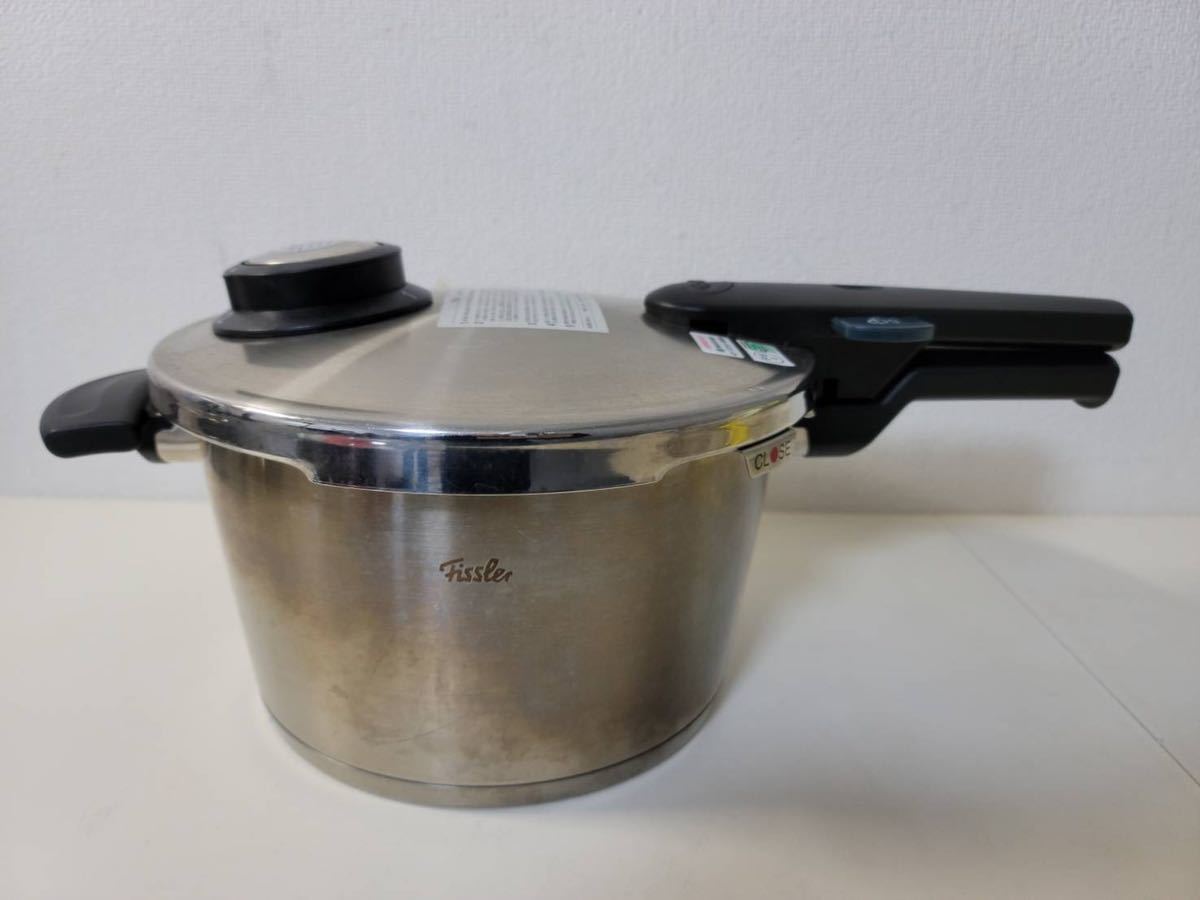Fissler フィスラー 4.5L 内径22cm 圧力鍋 キッチン用品 未使用 Fissler フィスラー 4.5L 内径22cm 圧力鍋 キッチン用品 未使用