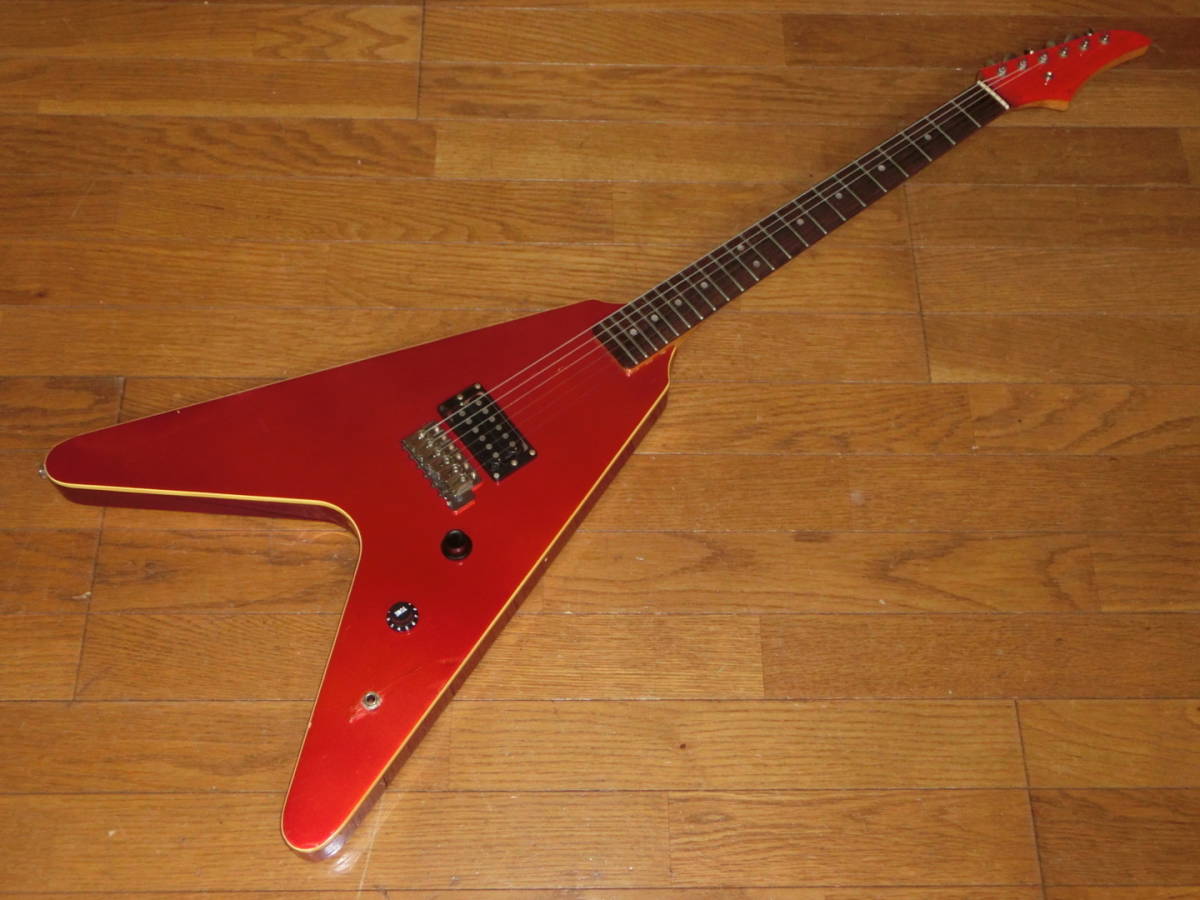人気定番，本物保証 82年製 Tokai トーカイ フライングＶ 1ハム ジャパンビンテージ(トーカイ)｜売買されたオークション情報、yahooの商品情報をアーカイブ公開 - オークファン 本体