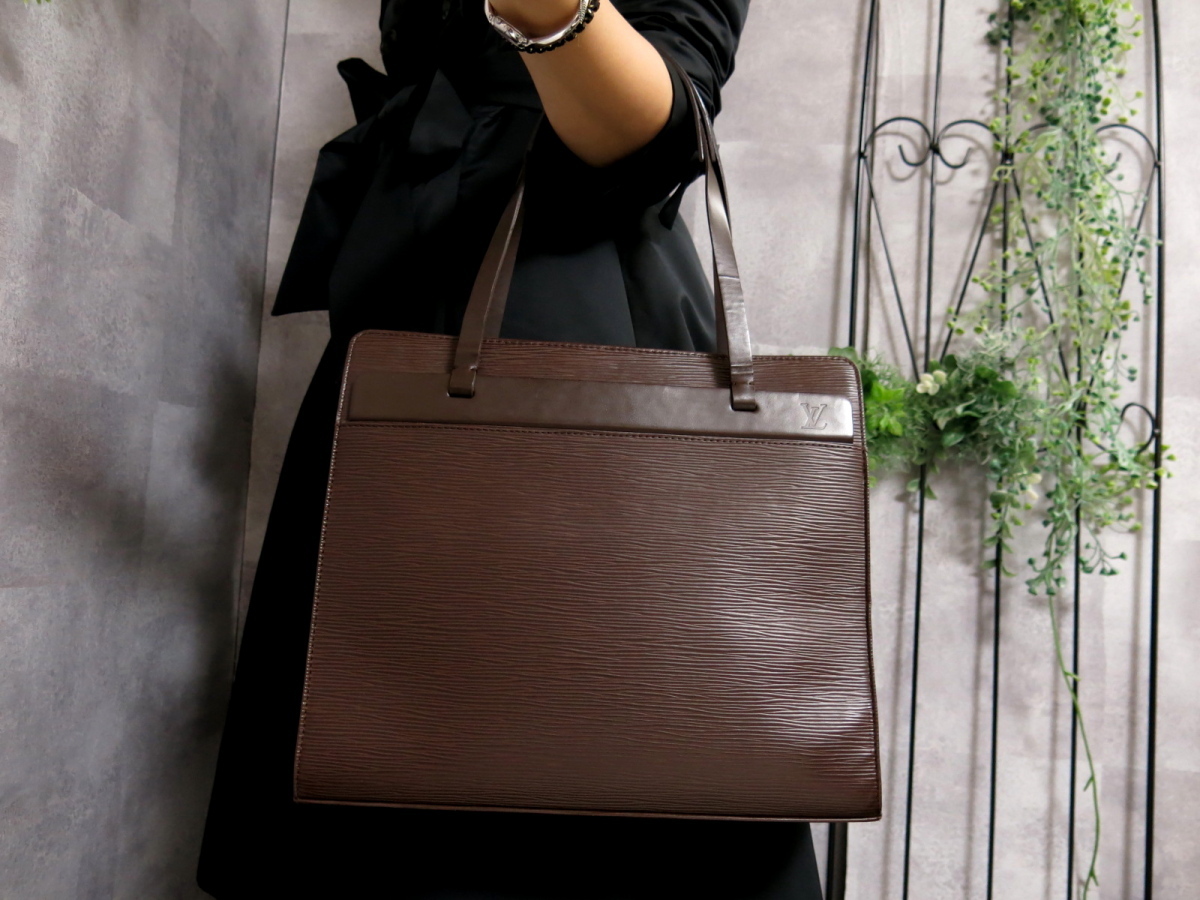 LOUIS VUITTON エピ ルイヴィトン トートバッグ クロワゼットgm
