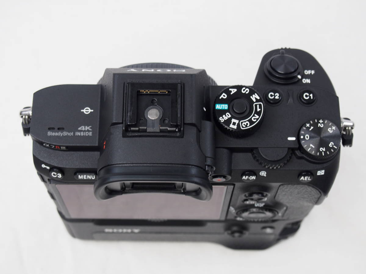 ◇超美品◇ α7R3 ILCE-7RM3 ボディ + 縦位置グリップ VG-C3EM 
