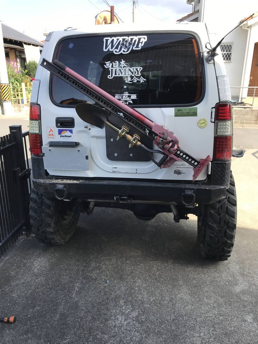 ☆ジムニー☆jimny☆JA11☆ハイリフトジャッキホルダー☆スコップ