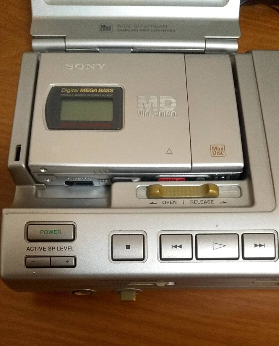 SONY MZS-R5ST MDウォークマン MZ-R5ST ソニー MDステーション MD