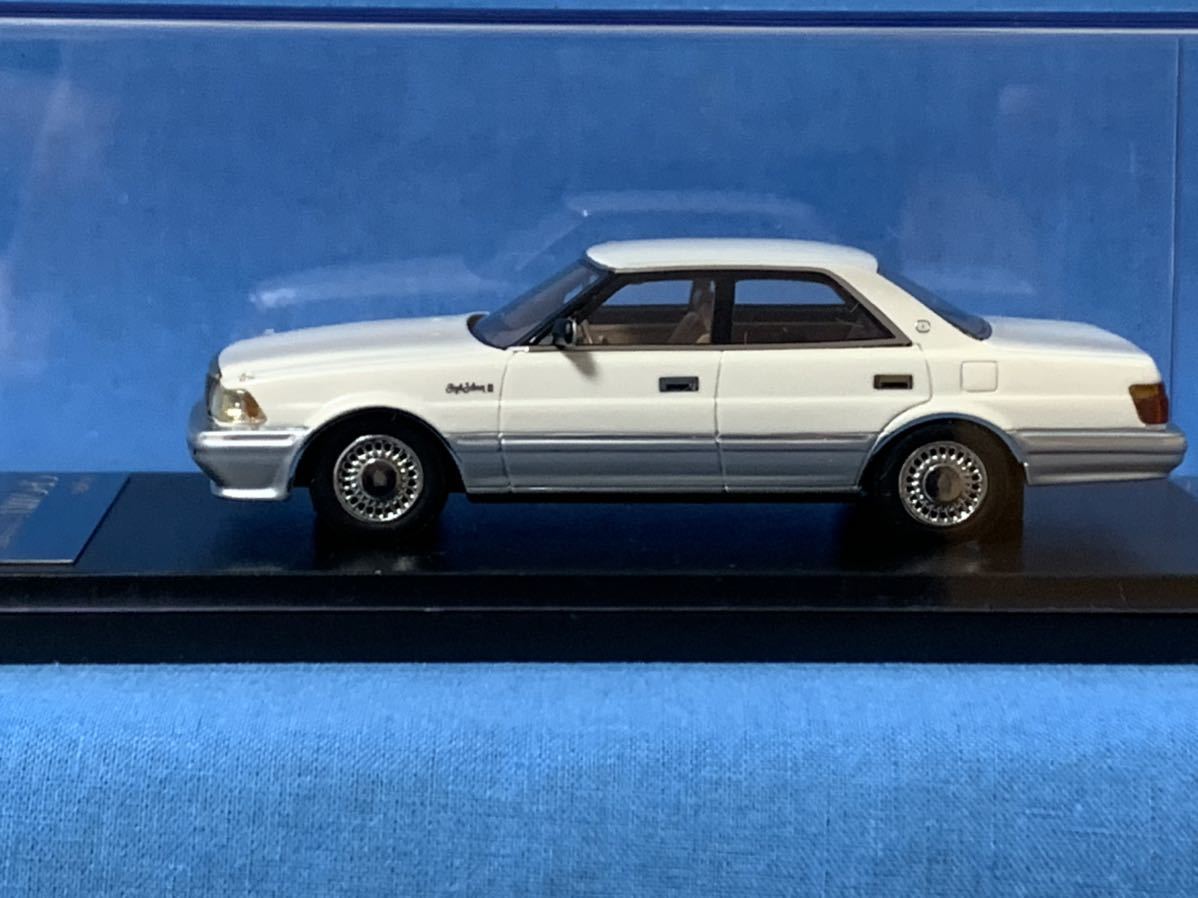 1/43　ハイストーリー　トヨタ　クラウン　ロイヤルサルーン　1991 1/43 ハイストーリー トヨタ クラウン ロイヤルサルーン 1991 希少