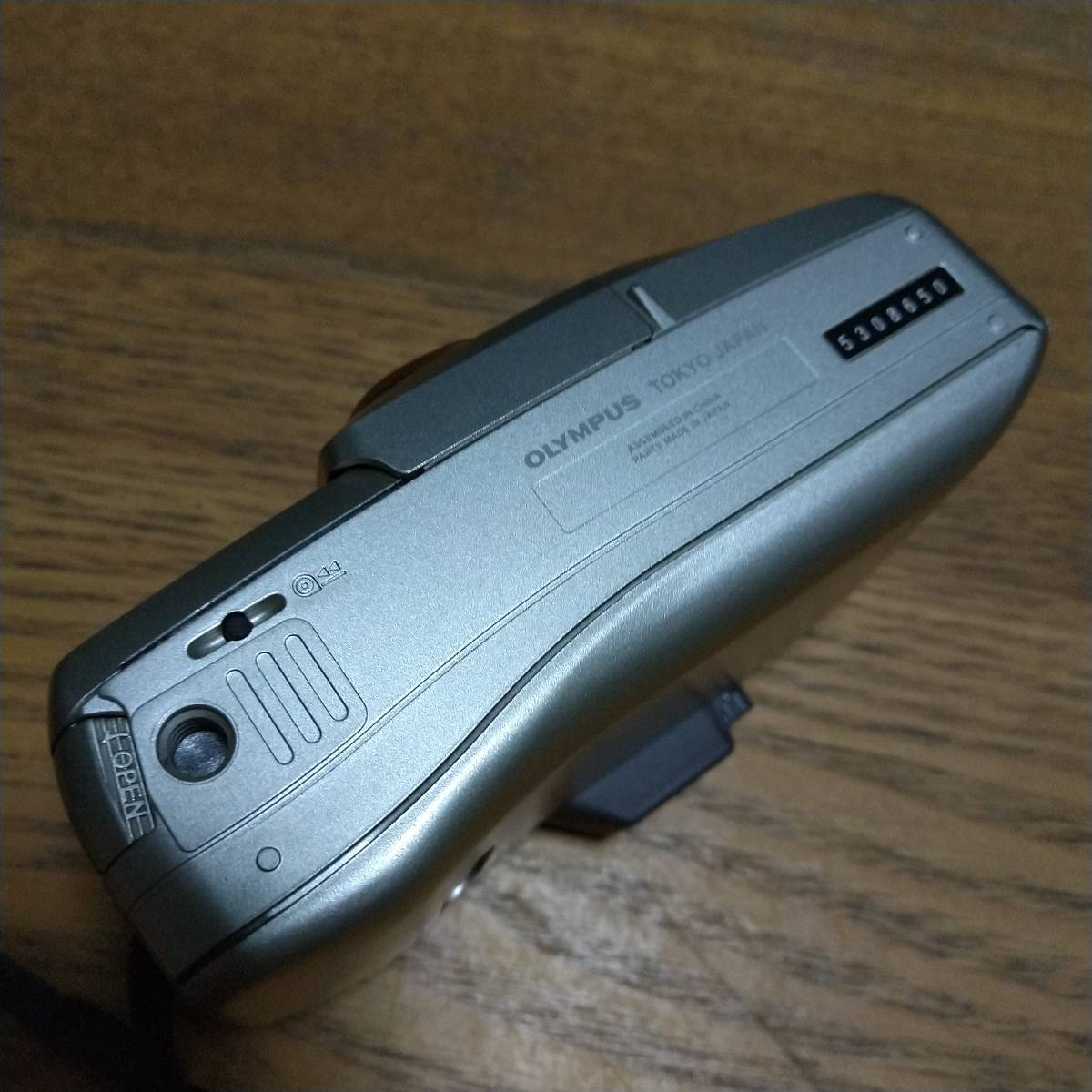 【美品】★OLYMPUS μ[mju:] ZOOM 140 VF ビジュアルファインダー コンパクトフィルムカメラ ★完動品★