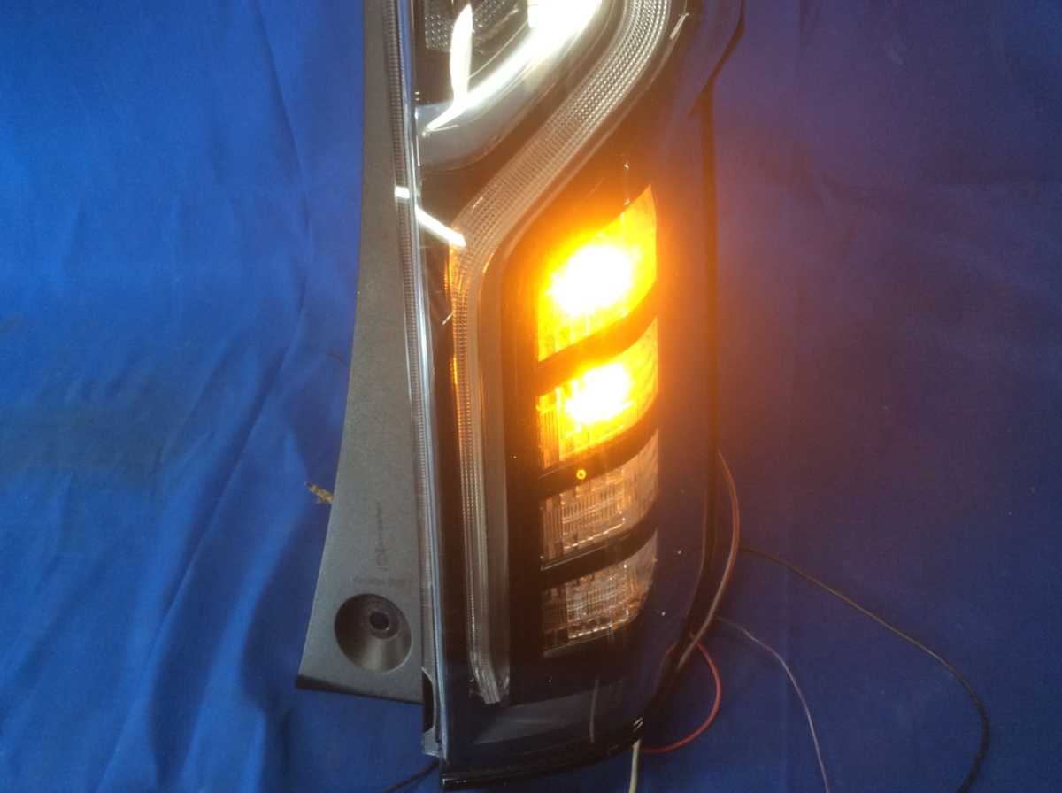 ホンダ N-BOXカスタム JF3 右テールランプ イチコー D186 LED 刻印:D