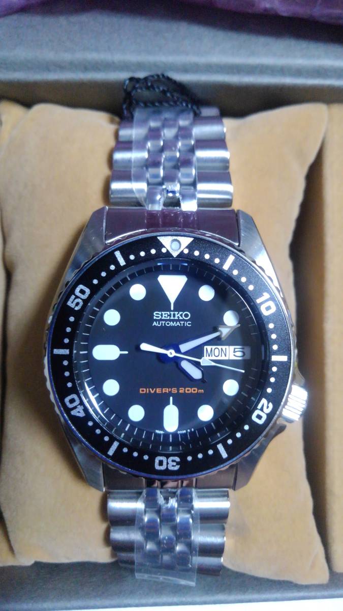 ☆未使用品☆ セイコー SEIKO SKX013K2 ブラックボーイ ボーイズ 