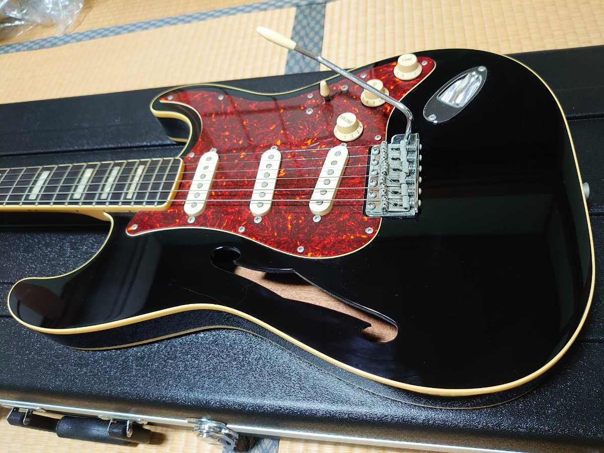 Fender Japan ST/HO/3S Black Stratocaster Thinline フェンダー