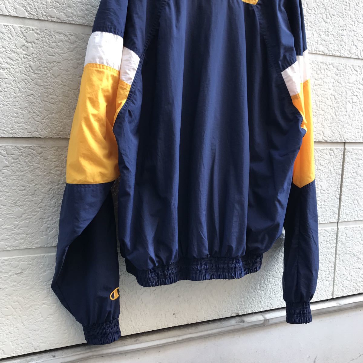 US古着 Champion ナイロンジャケット ウインドブレーカー ジップアップ 