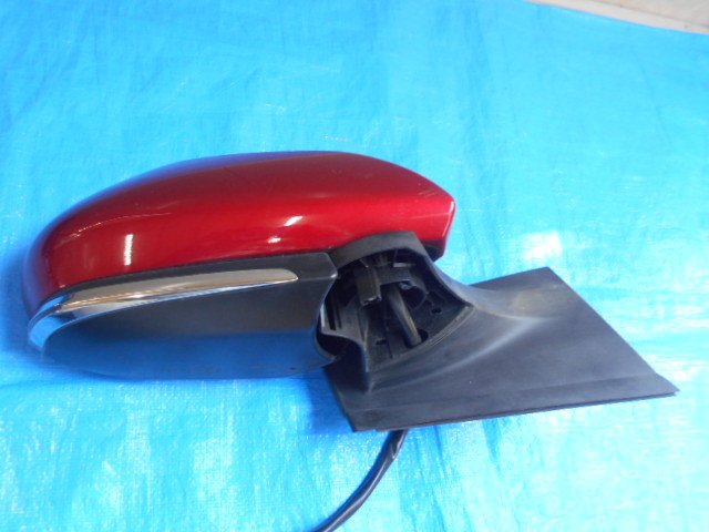 良品 ZVW50 ZVW51 プリウス 右ミラー レッド系 7Pカプラ 下カバー欠品 3426