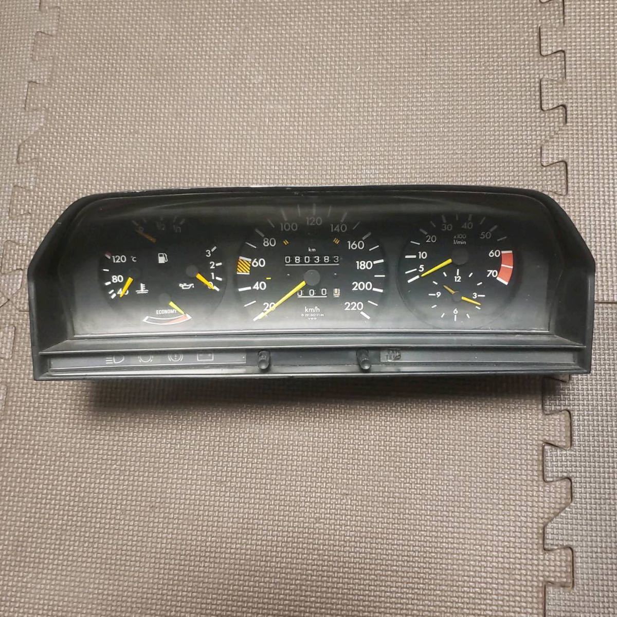 【純正品番2015422106】ベンツW201 190E純正スピードメーター220km/hメーター 542 2106 21 06