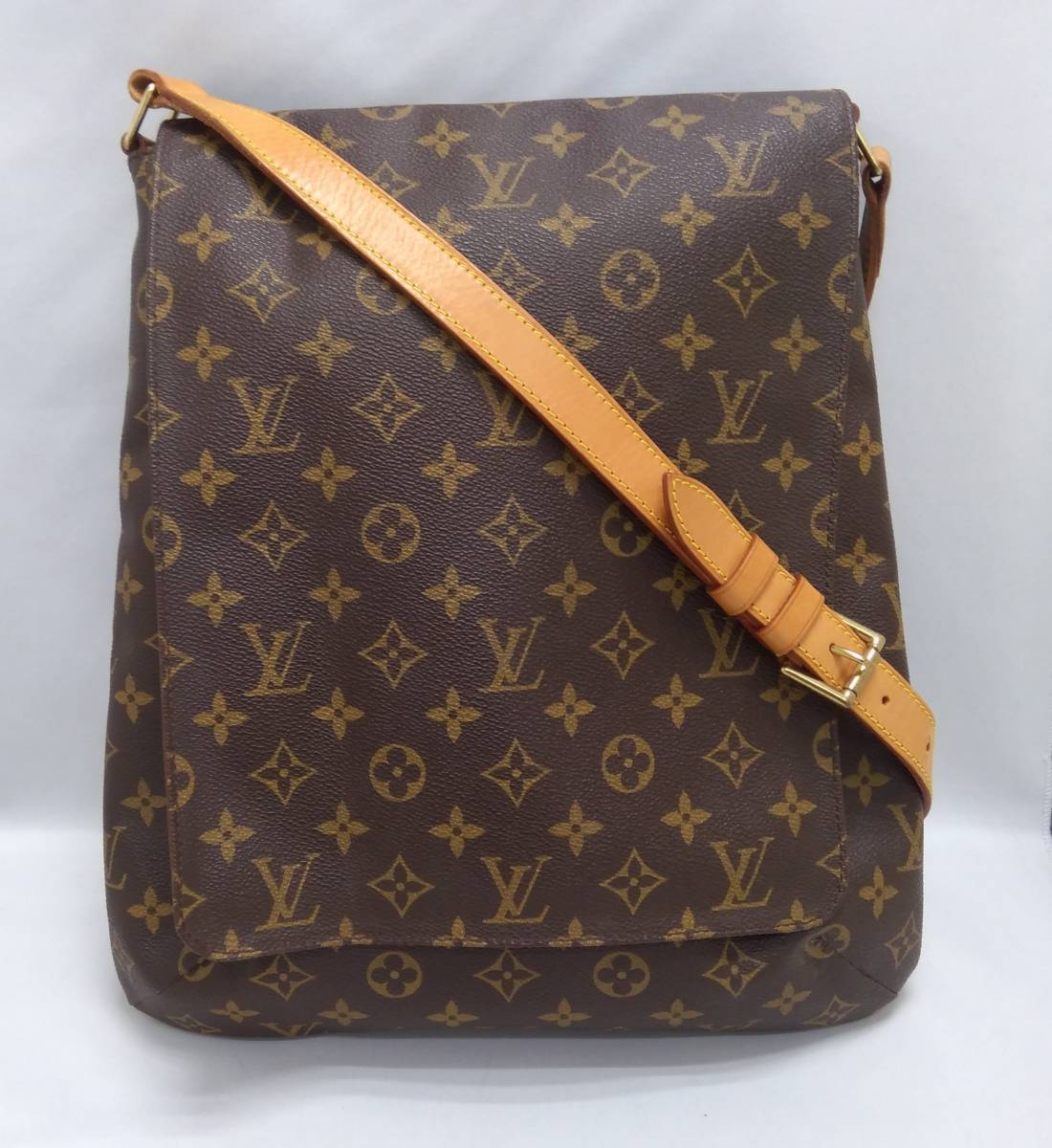 LOUIS VUITTON　ルイヴィトン　モノグラム　M51256　ミュゼット　ショルダーバッグ　ブラウン