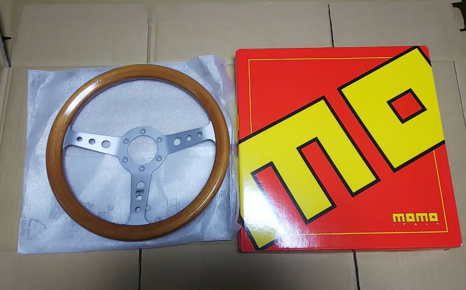 当時物 1981年製 MOMO INDY ウッド ステアリング 32Φ (検 モモ 