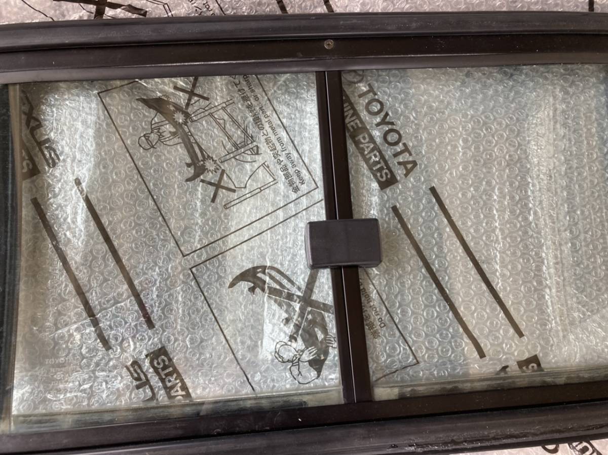 ハイラックス ピックアップ トラック Rzn152 純正 リアガラス リアウィンドウ トヨタ純正 ウィンドウ 売買されたオークション情報 Yahooの商品情報をアーカイブ公開 オークファン Aucfan Com