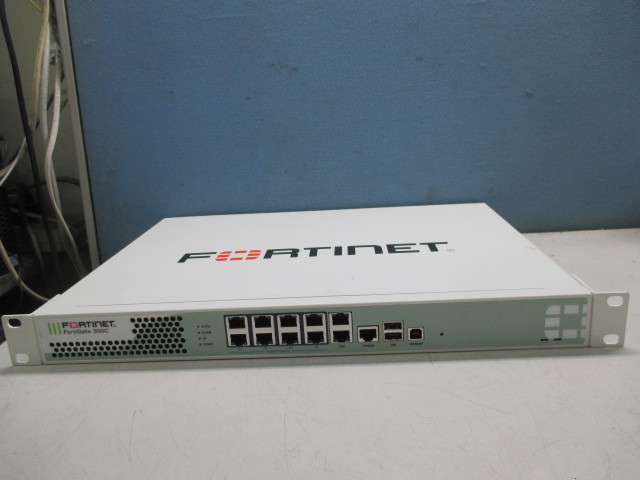 激安大特価，定番人気 Fortinet フォーティネット FortiGate-300C FG-300C(ルーター)｜売買されたオークション情報、yahooの商品情報をアーカイブ公開 - オークファン ルーター