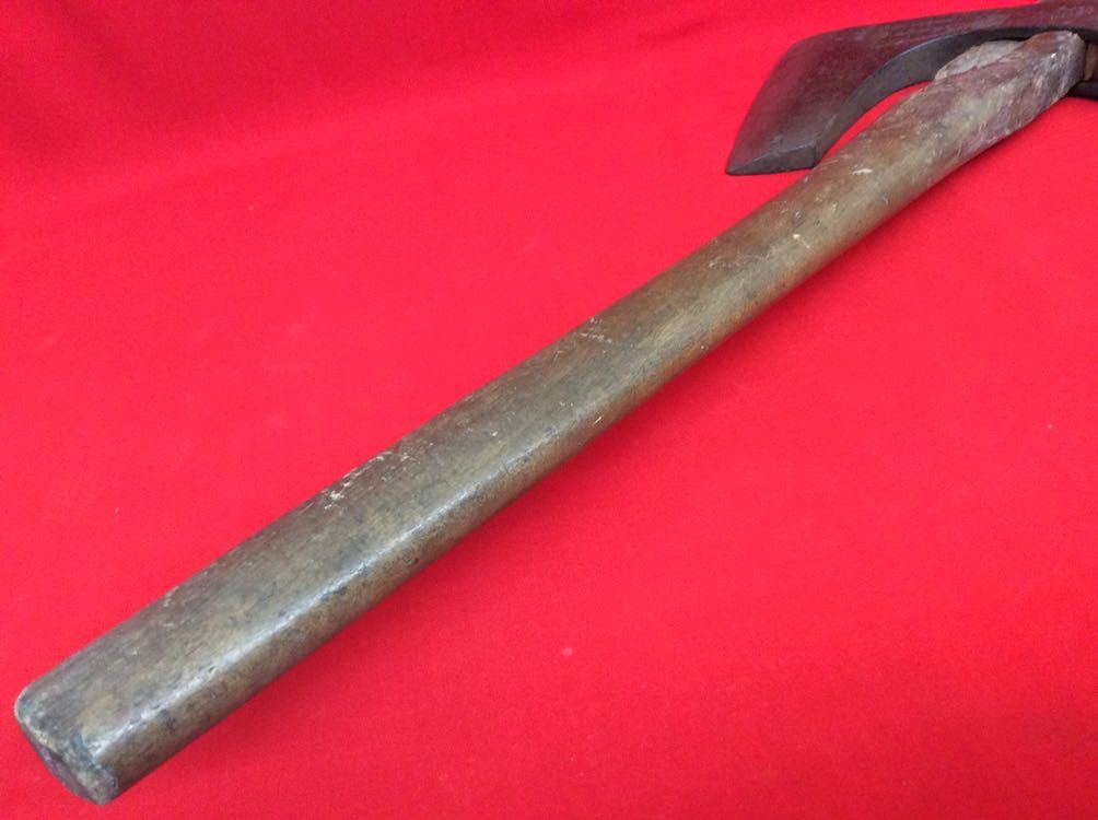 古道具 斧 鉈 まとめ売り　ヴィンテージ　焚き火 藤光 】 銘 在銘 古い斧 全長 約533mm 刃渡り 約154mm 重量 約1430g