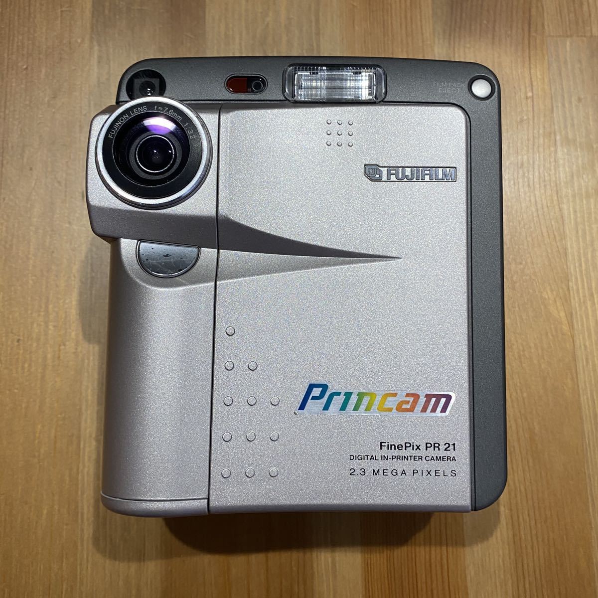 カメラ 【動作確認済】フジフィルムFUJIFILM F410 デジカメ XDカード2枚